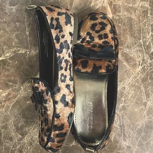 Crewcuts girls bow Leopard loafers size K1